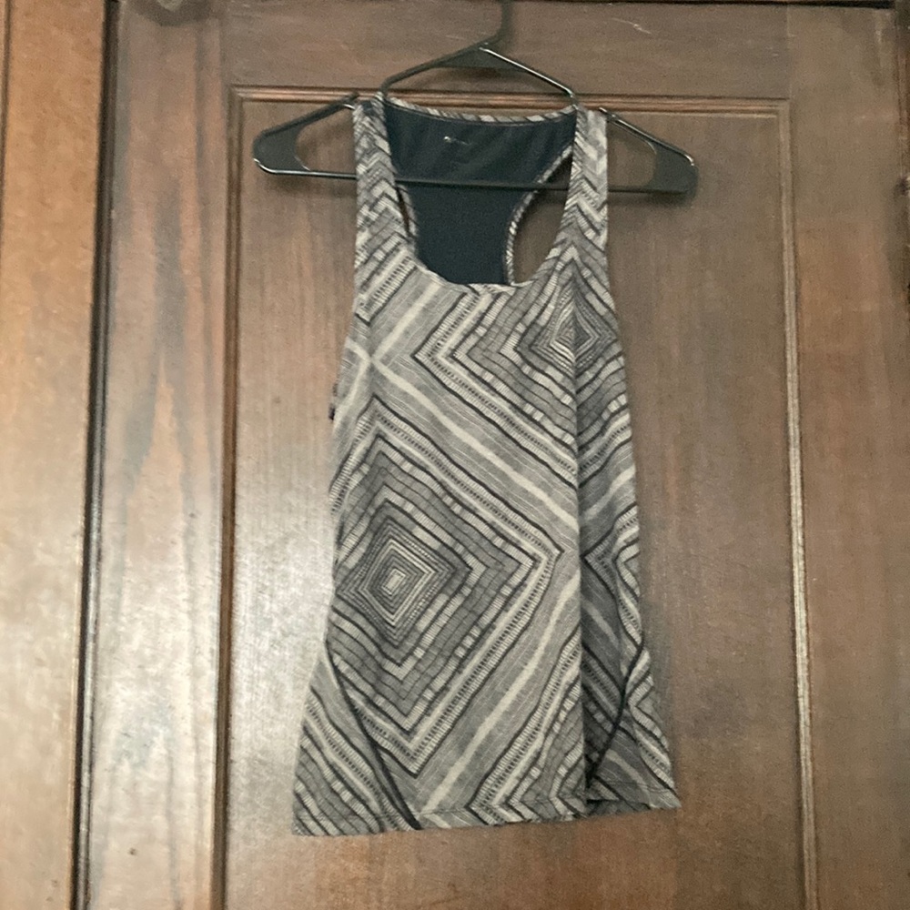 Fabletics work out top